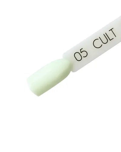 Lakier Hybrydowy Zielony Delikatny Miętowy Pastelowy Nude CULT Soft Green 15 ml #05 – Subtelna Elegancja na Twoich Paznokciach