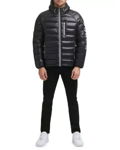 Męska kurtka Guess LOGO czarna L – komfort zimą i nowoczesny styl