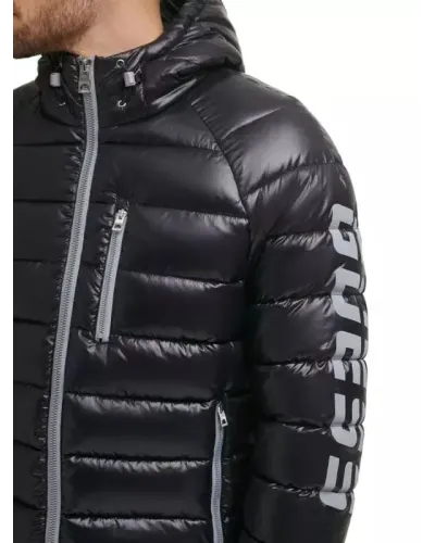Męska kurtka Guess LOGO czarna L – komfort zimą i nowoczesny styl